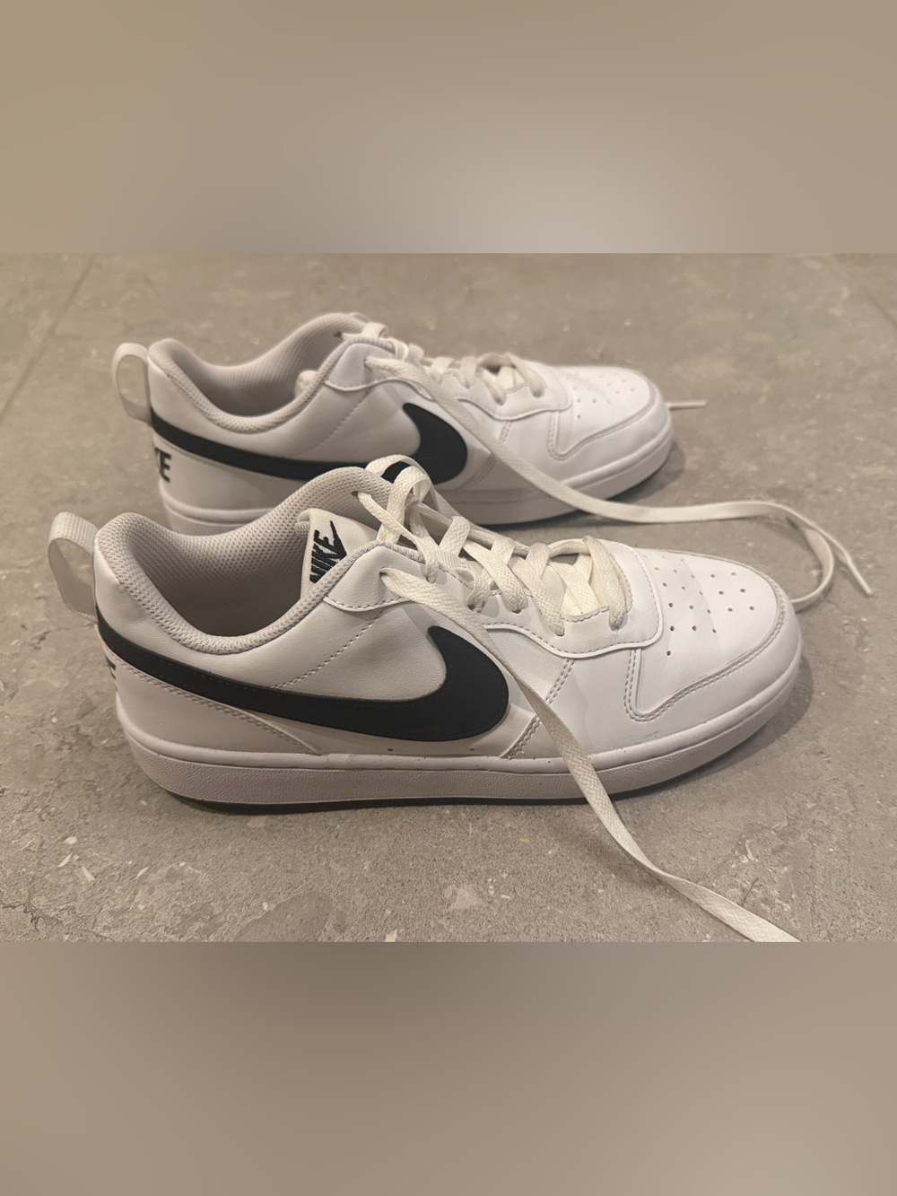 Nike Court Borough Low Recraft White Black Sneakers 7Y